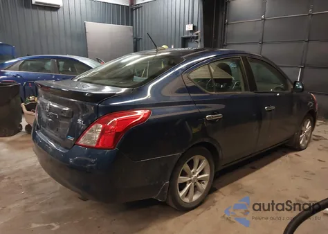 2014 Nissan Versa 1.6 Sl z USA, uszkodzony, nr VIN 3N1CN7AP0EL830459